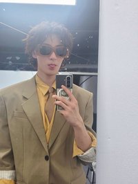 🪑新加坡合影即將發貨