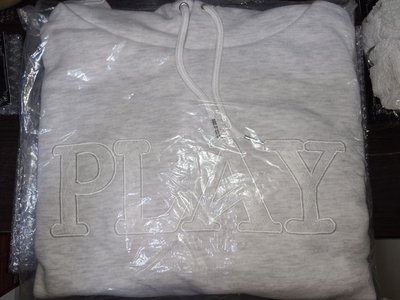 PLAY帽T