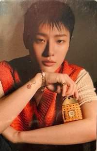MCM 香水 代言卡 