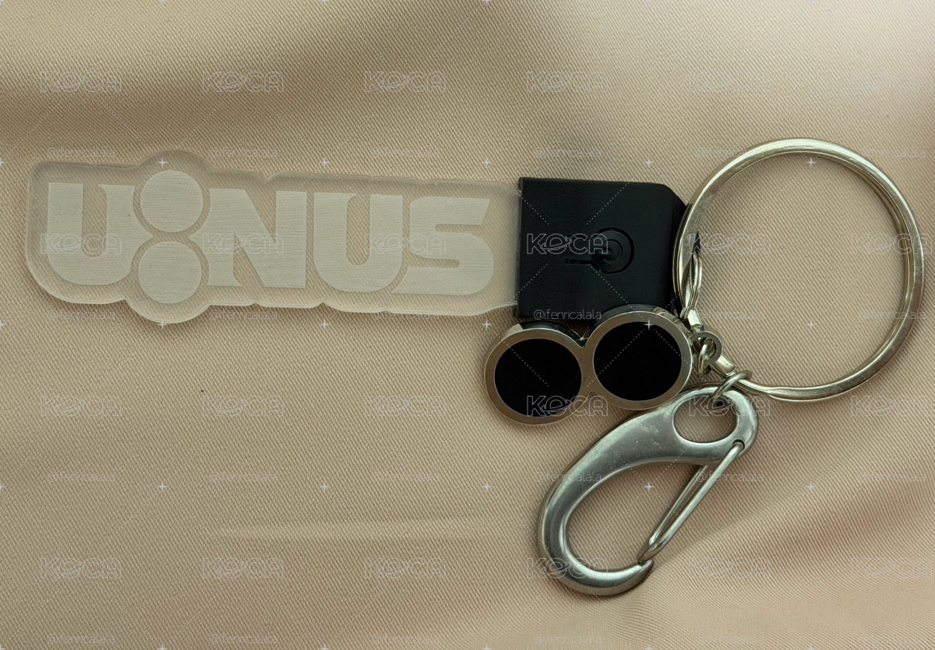 U:NUS LOGO 發光鑰匙圈 無小卡