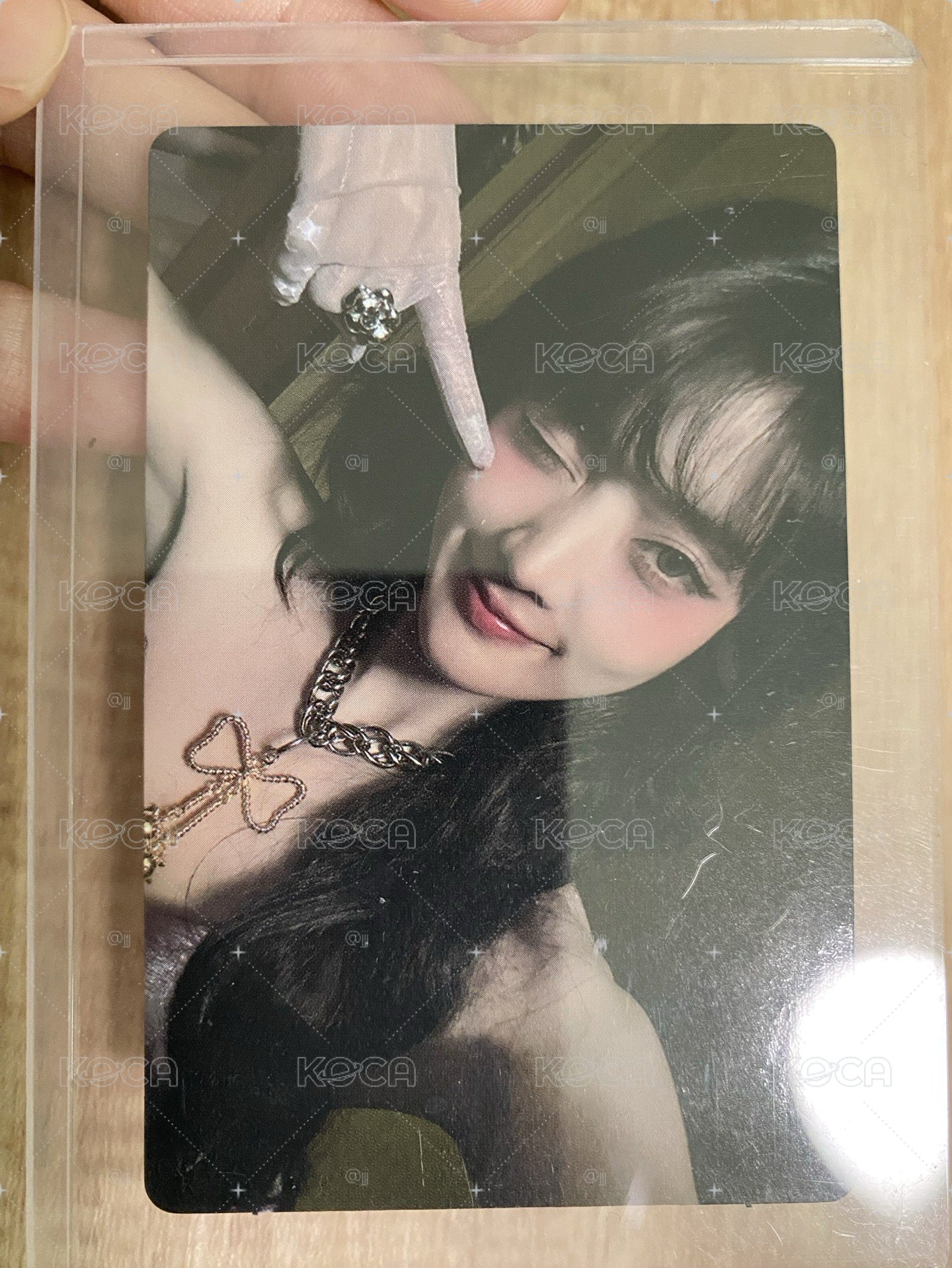 Minnie HER 黑膠專卡 紫衣