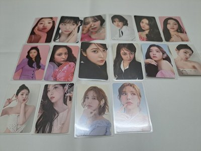 Red velvet 2024 2025年曆隨機小卡 season greetings 