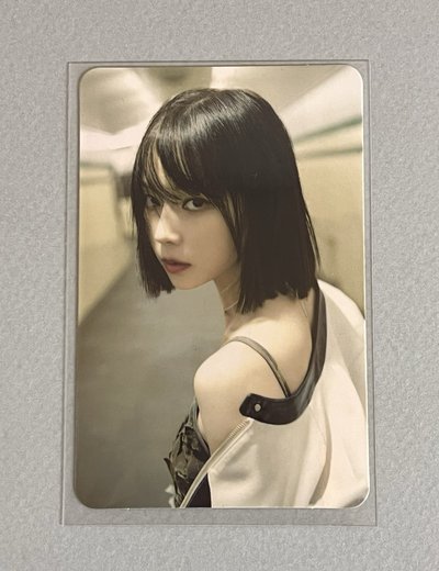 短髮負責吸引，眼神負責致命一擊