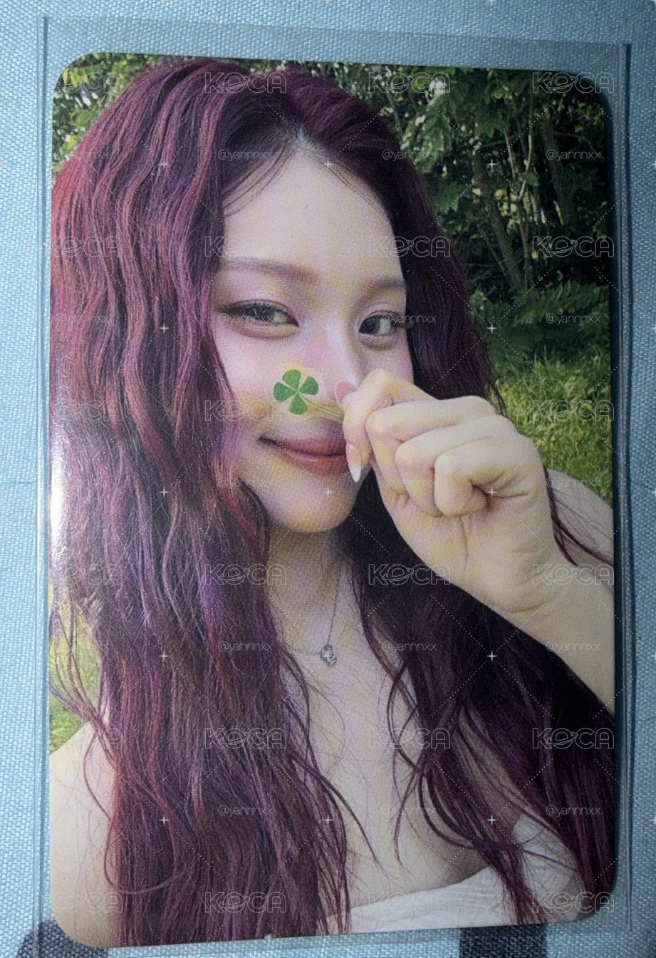 VIVIZ UMJI LALALOVEME 第一週幸運草 打歌卡