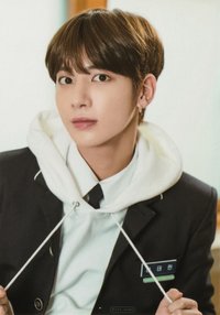 20 FANLIVE 隨機卡 