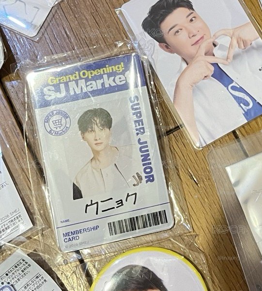 SJ 日超名牌 銀赫