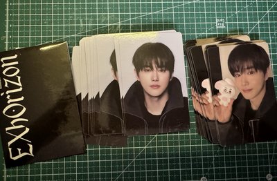 EXO六巡首爾場週 隨機卡包全員官拍+自拍組