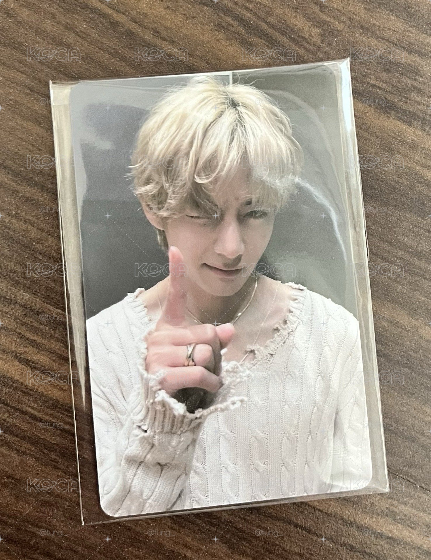 BTS V solo 特典 白衣泰（所有圖一起出）