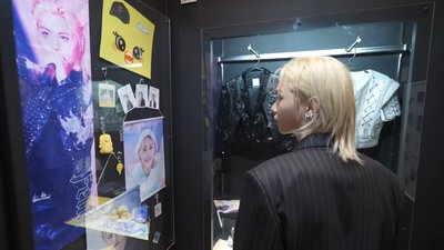 世巡日本場週毛巾（含卡）