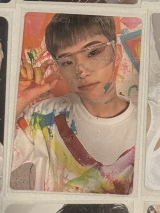 🎁我懂很多（推眼鏡）