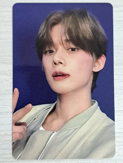 正四 yzy 2.0 特典卡 竣 招財竣寶