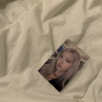 漂亮正經臉