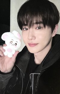 六巡 隨機卡 自拍勉