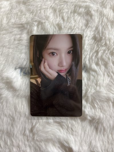 Jiwoo 單一 kms 5.0 v1 簽售卡 
