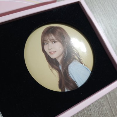 IZ*ONE一巡官方周邊 金珉周徽章組