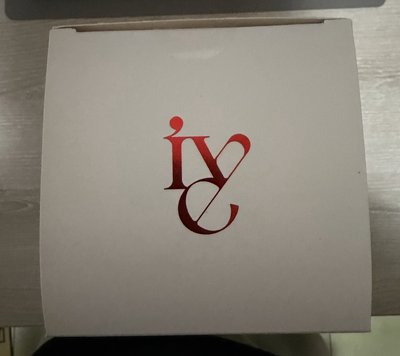IVE 一代手燈