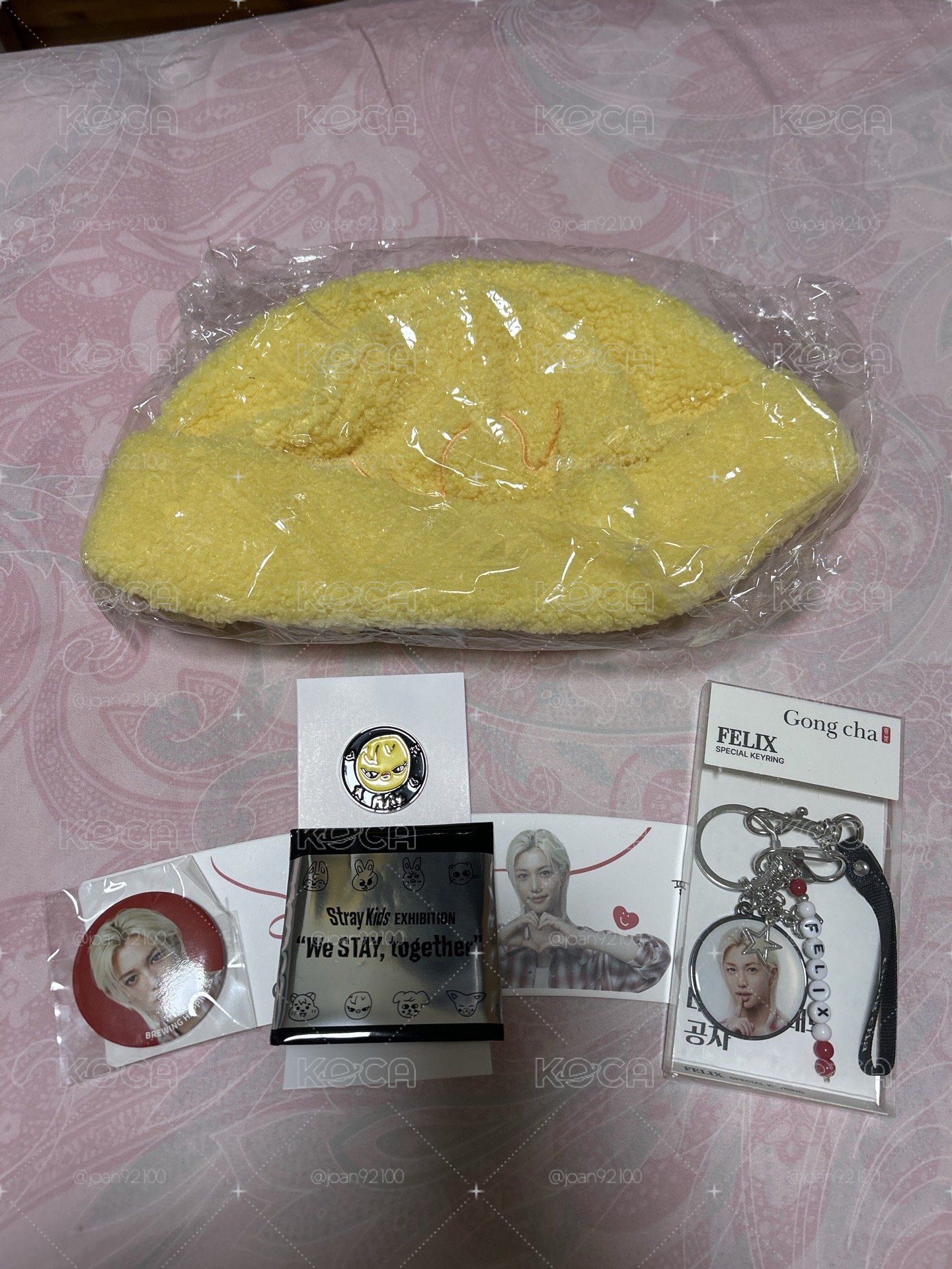 菲毛帽+手繪徽章+貢茶小物整圖一起出