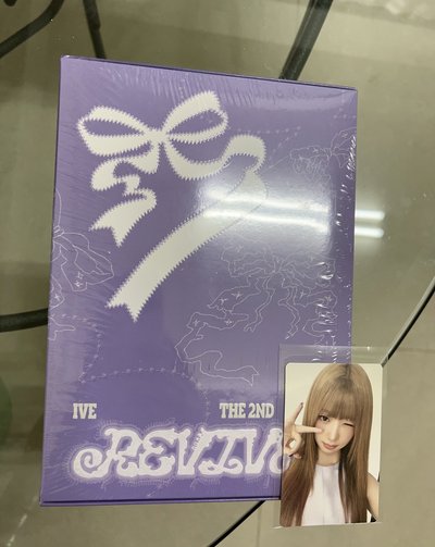 (現貨)  全新未拆專Revive+ 和特點卡