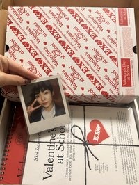 24年曆全套配置+Xiumin拍立得小卡