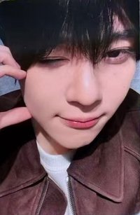 Color yzy 2.0 簽售卡 