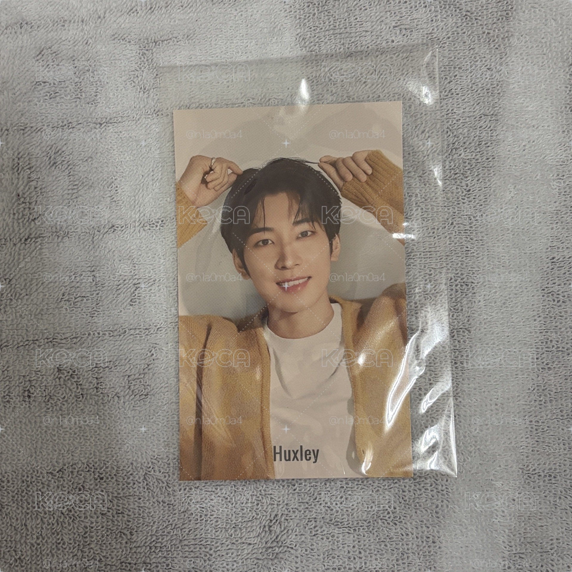圓佑 Huxley 代言小卡