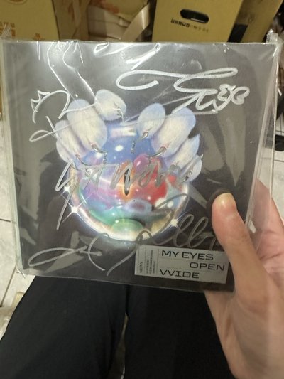 meovv迷一簽名專輯