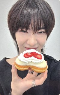 SET BY US ONLY   KOREEPOP 台北一日店長 簽售卡 圈圈圓圓圈圈ver.