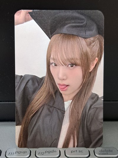 數星星 學士服 YENA 祥叡降臨jigumi
