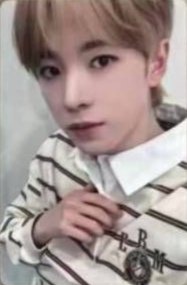 Color yzy 4.0 簽售卡 