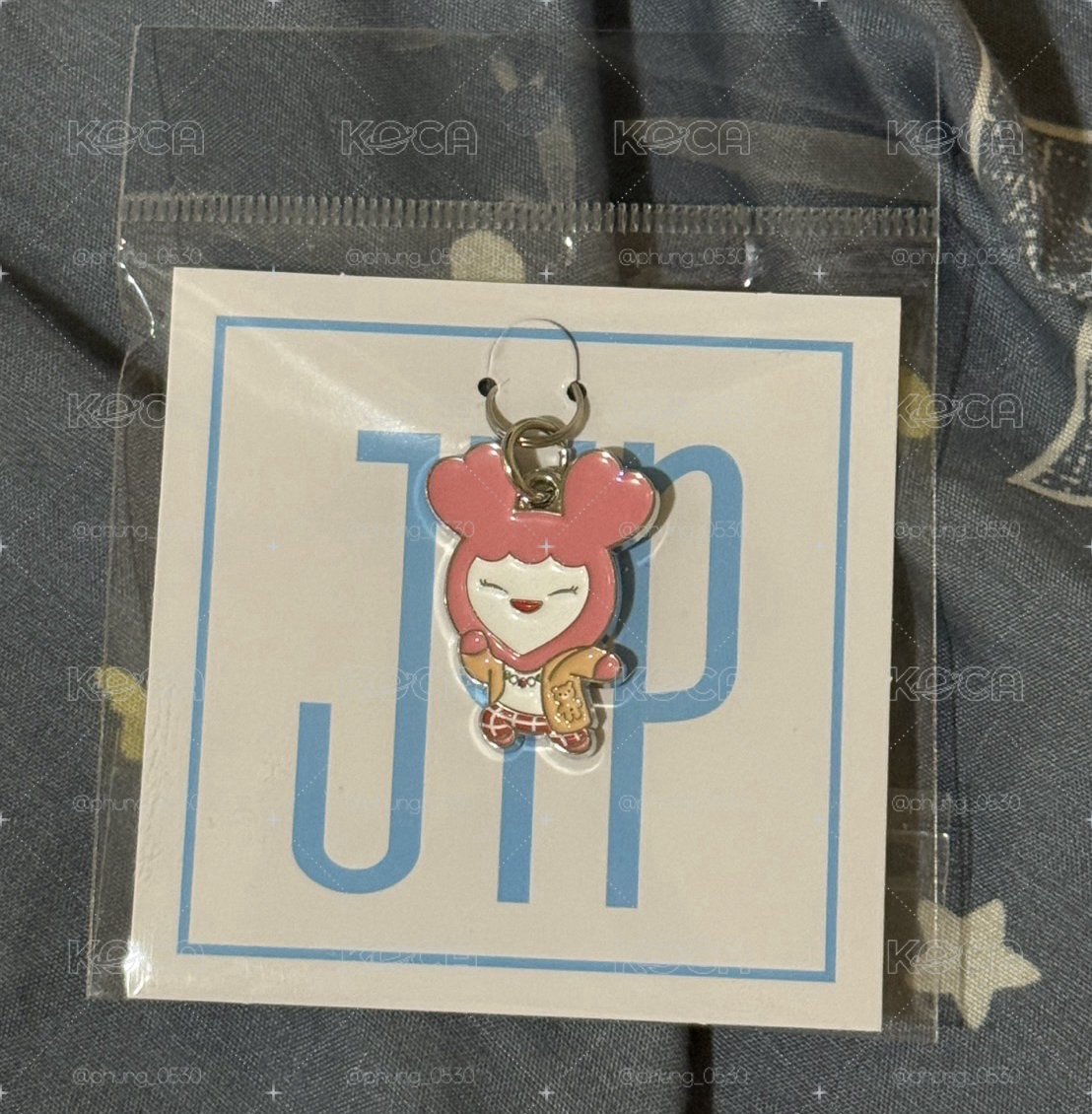 TWICE MOMO冬日快閃吊飾