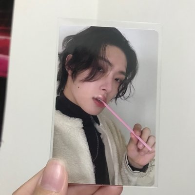MIGHTEEZ 圍兜兜寶寶娃卡