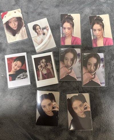 Jisoo 小卡