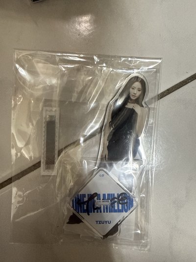 現貨 子瑜 JP正規六 JYP JAPAN 立牌 