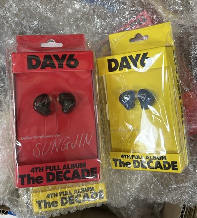 SUNGJINThe DECADE專輯】DAY6 耳機全新現貨- KOCA小卡周邊交易平台