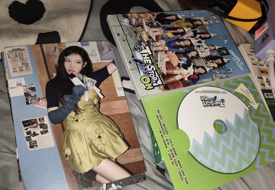 TWICE十週年特別專輯《TEN: The Story Goes On》