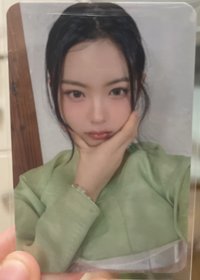 Dancing Alone韓服芽