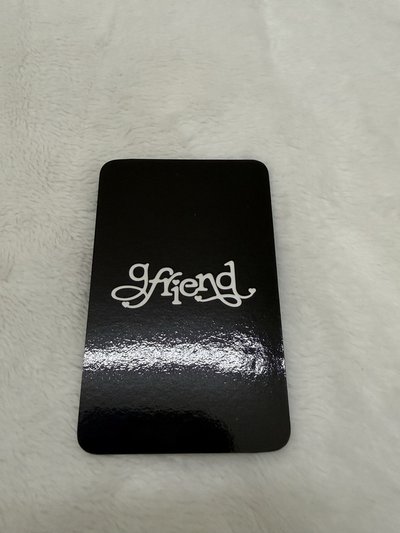 Gfriend場週裕小卡