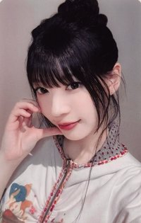 NOT CUTE ANYMORE yzy 線上7.0 簽售卡 