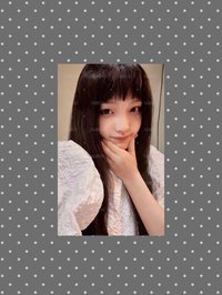 托腮