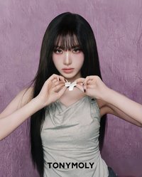 LIZ x TONYMOLY