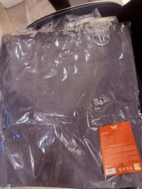 灰色托特袋