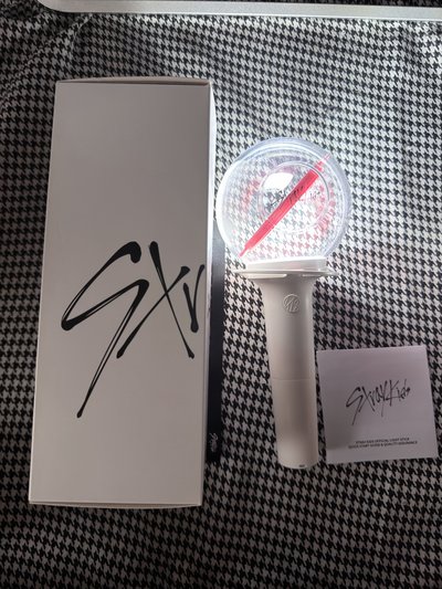 （現貨 紙箱寄出）straykids skz 一代手燈