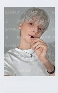 MOA CON 日巡 隨機卡 拍立得