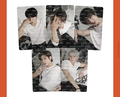 拆售 MOA CON 日巡卡包