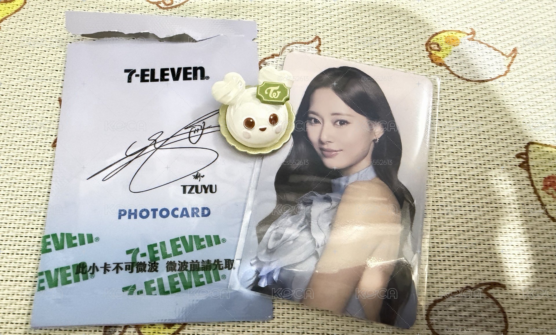 子瑜7-11品牌大使周邊卡 送DAVELY泡澡球玩具