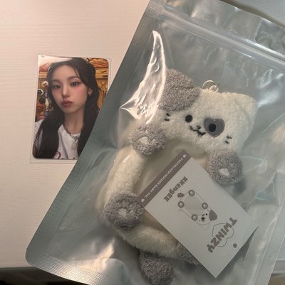 kkengee 毛絨卡套