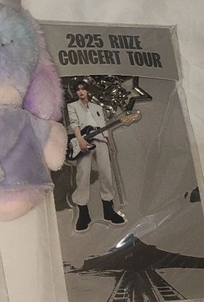 🎸