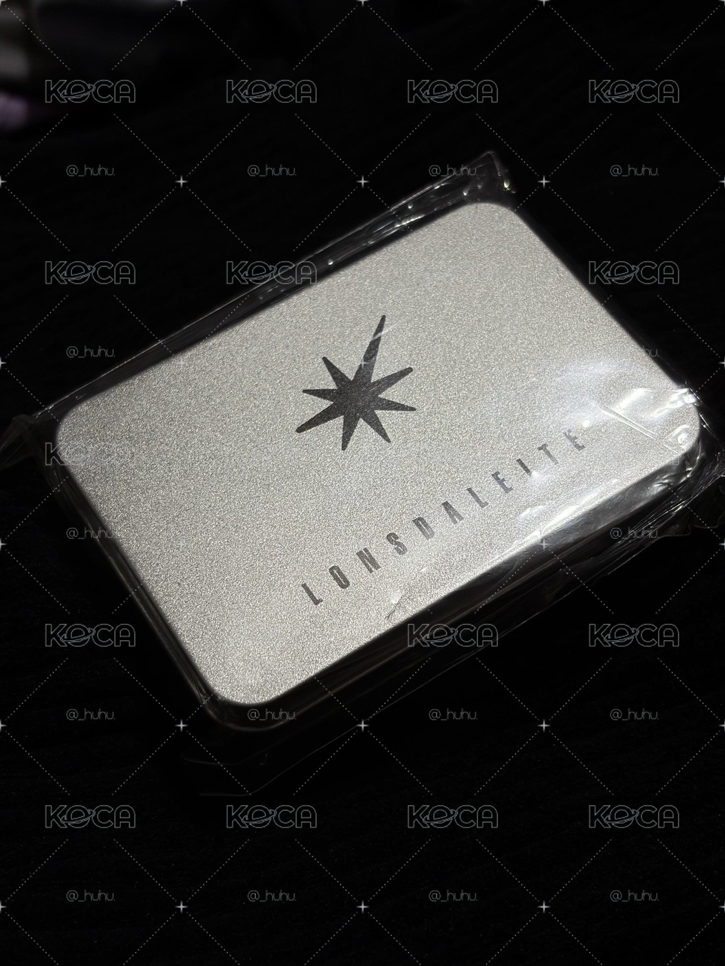 伯賢一巡週邊貼紙鐵盒
