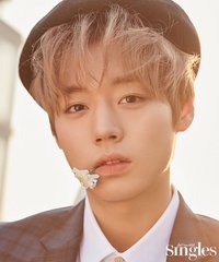 SINGLES〈朴志訓的春天〉
