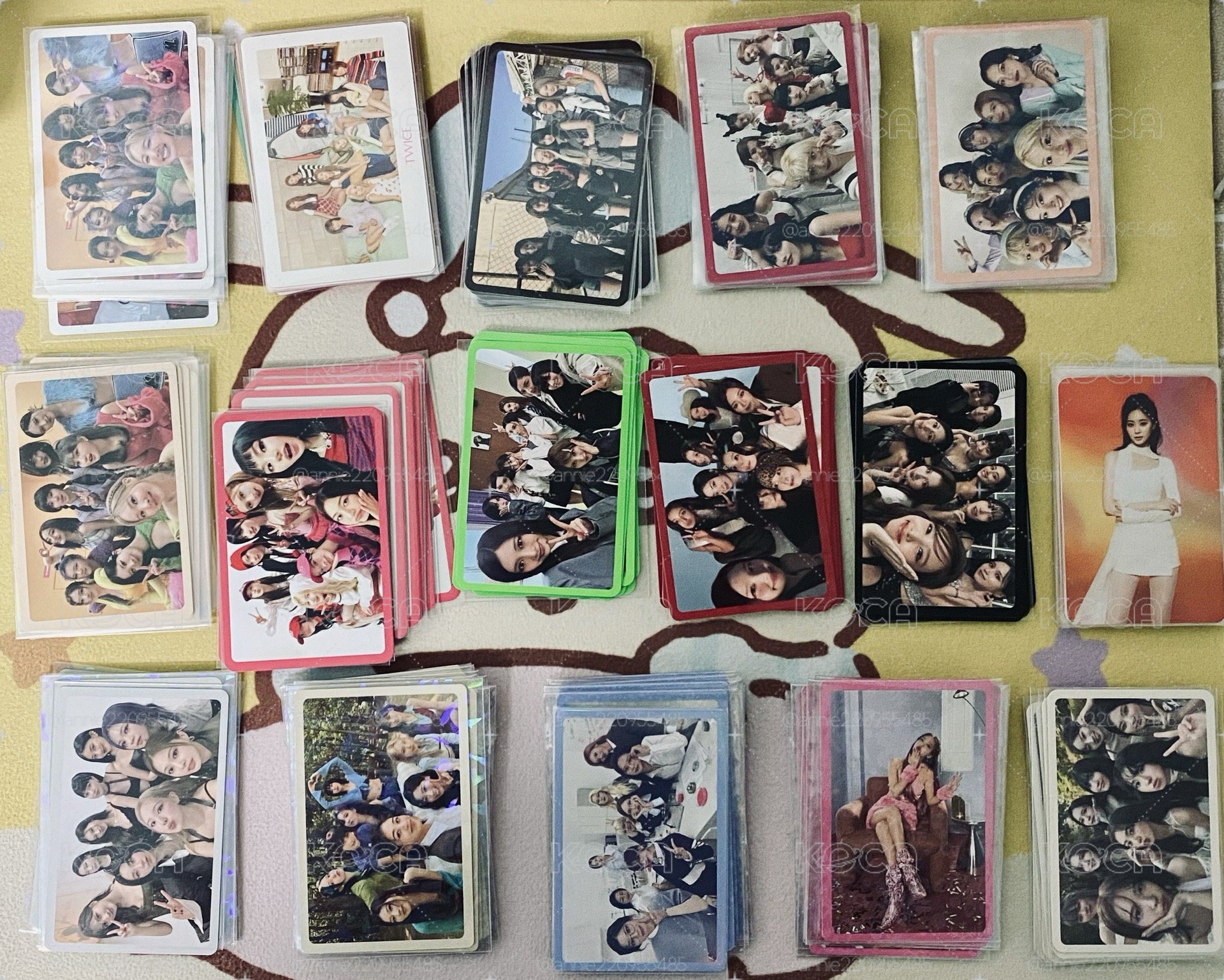 TWICE 15套預購禮小卡+橘版電子專固配